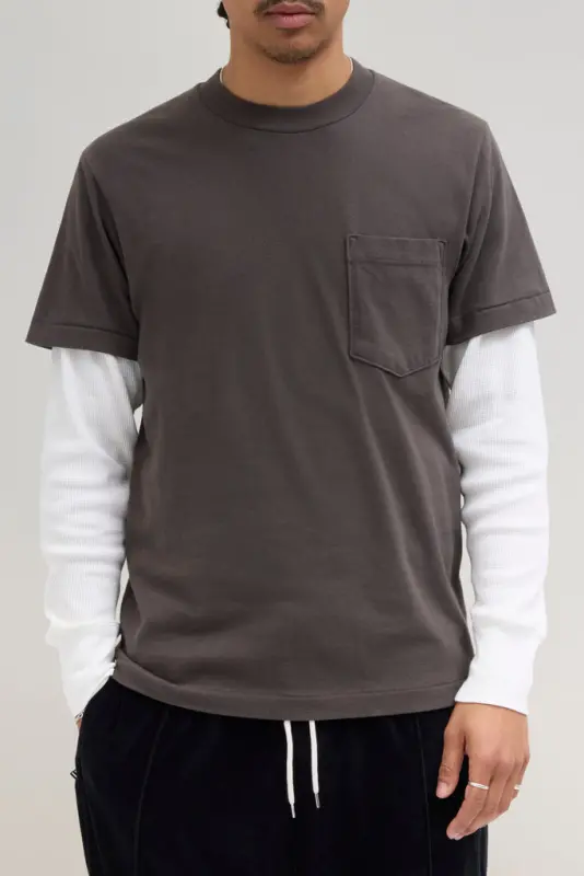 90s Pocket T-Shirt – Dark Brown online